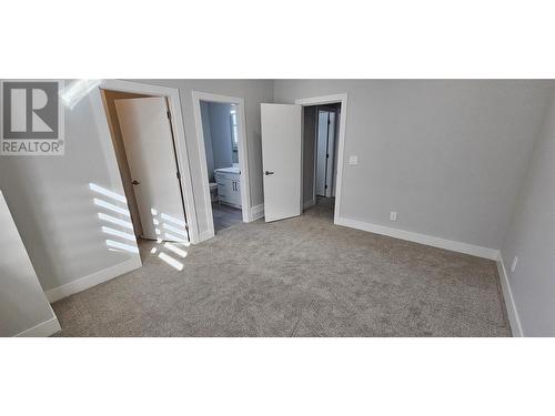 104 125 Calgary Avenue, Penticton, BC - Indoor Photo Showing Other Room