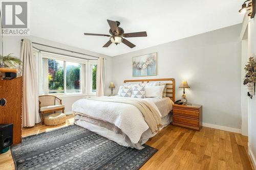 958 Mt Beaven Place, Vernon, BC - Indoor Photo Showing Bedroom