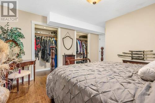 958 Mt Beaven Place, Vernon, BC - Indoor Photo Showing Bedroom