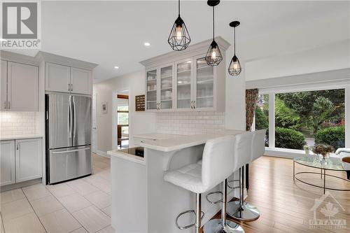 626 Dickinson Avenue, Ottawa, ON - Indoor Photo Showing Kitchen