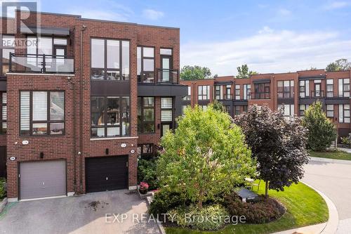 28 Allerton Road, Vaughan, ON - Outdoor With Facade