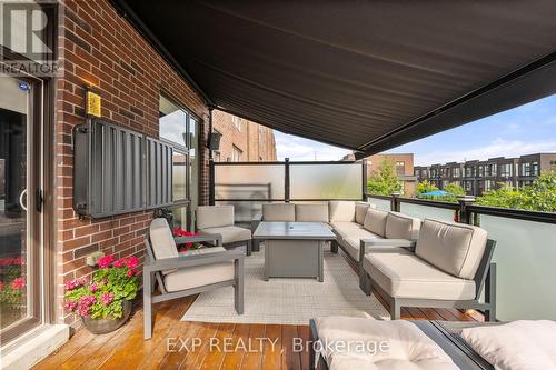 28 Allerton Road, Vaughan, ON - Outdoor With Deck Patio Veranda With Exterior