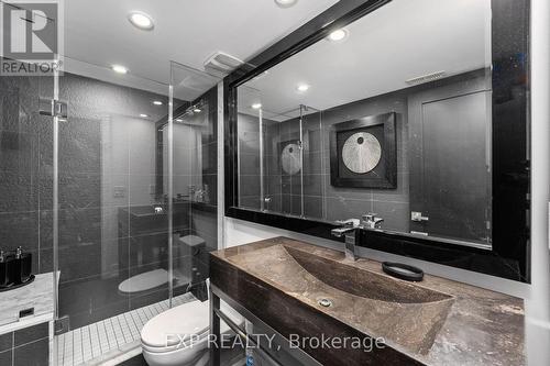 28 Allerton Road, Vaughan, ON - Indoor Photo Showing Bathroom