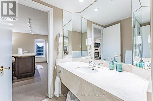 2286 - 90 Highland Drive, Oro-Medonte, ON - Indoor Photo Showing Bathroom