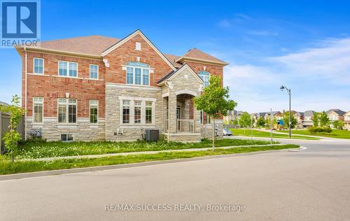 1554 Devine Point, Milton, ON - Outdoor With Facade