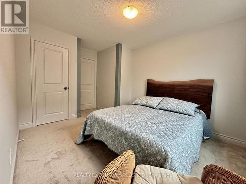 32 Boyces Creek Court, Caledon, ON - Indoor Photo Showing Bedroom