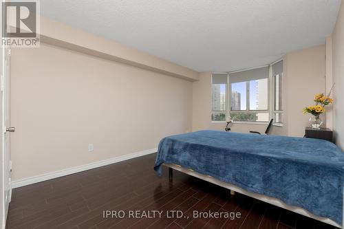 805 - 5 Lisa Street, Brampton, ON - Indoor Photo Showing Bedroom