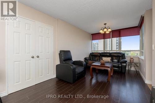 805 - 5 Lisa Street, Brampton, ON - Indoor