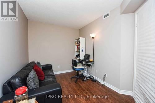 1406 - 35 Kingsbridge Garden Circle, Mississauga, ON - Indoor