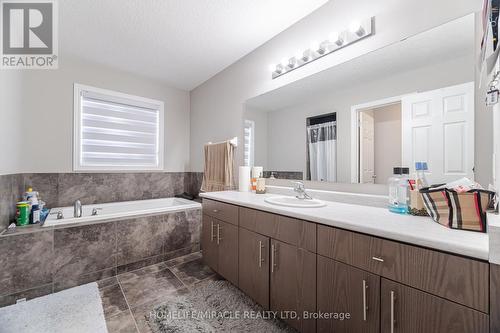 504 Florencedale Crescent, Kitchener, ON - Indoor Photo Showing Bathroom