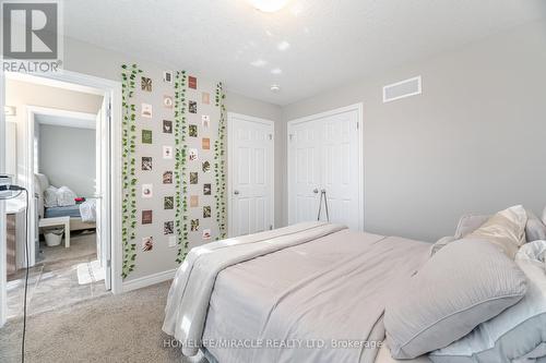 504 Florencedale Crescent, Kitchener, ON - Indoor Photo Showing Bedroom