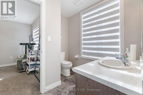 504 Florencedale Crescent, Kitchener, ON - Indoor Photo Showing Bathroom