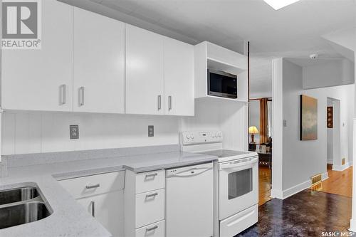 2332 Cameron Street, Regina, SK - Indoor Photo Showing Kitchen With Double Sink