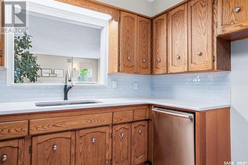 1605 Adelaide Street E, Saskatoon, SK - Indoor Photo Showing Kitchen