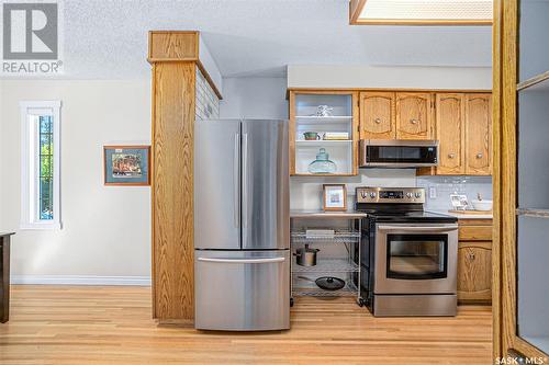 1605 Adelaide Street E, Saskatoon, SK - Indoor Photo Showing Kitchen