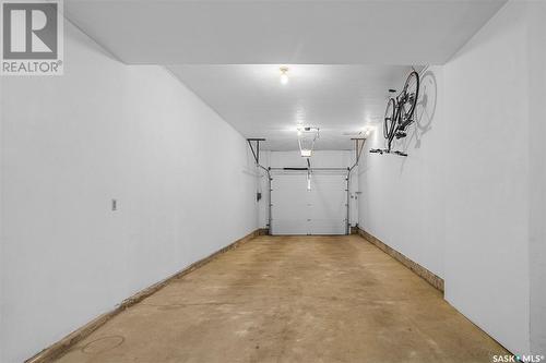 1605 Adelaide Street E, Saskatoon, SK - Indoor Photo Showing Garage