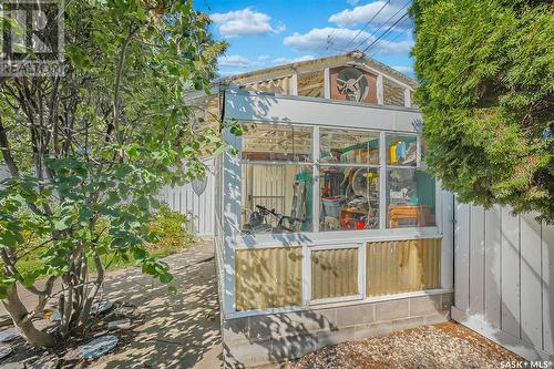 1605 Adelaide Street E, Saskatoon, SK - Outdoor