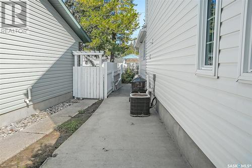 1605 Adelaide Street E, Saskatoon, SK - Outdoor With Exterior