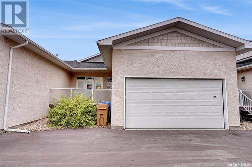 1614 Badham Boulevard, Regina, SK - Outdoor With Exterior