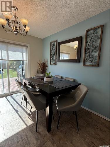 426 5Th Street S, Martensville, SK - Indoor Photo Showing Dining Room