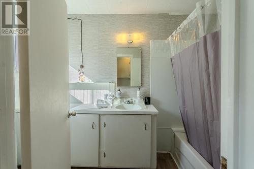 50 Wilcox Ave, Sault Ste. Marie, ON - Indoor Photo Showing Bathroom