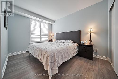 315 - 21 Brookhouse Drive, Clarington (Newcastle), ON - Indoor Photo Showing Bedroom