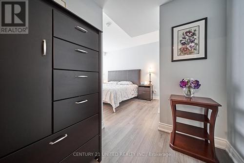 315 - 21 Brookhouse Drive, Clarington (Newcastle), ON - Indoor Photo Showing Bedroom