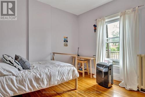 452 Hunter Street, Peterborough (Downtown), ON - Indoor Photo Showing Bedroom