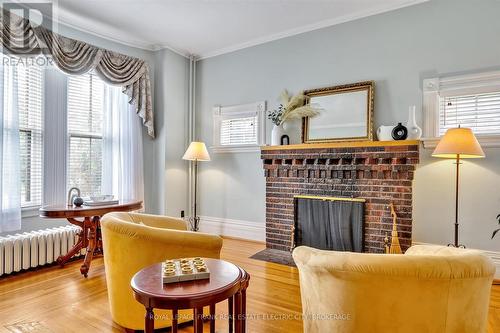 452 Hunter Street, Peterborough (Downtown), ON - Indoor Photo Showing Living Room With Fireplace