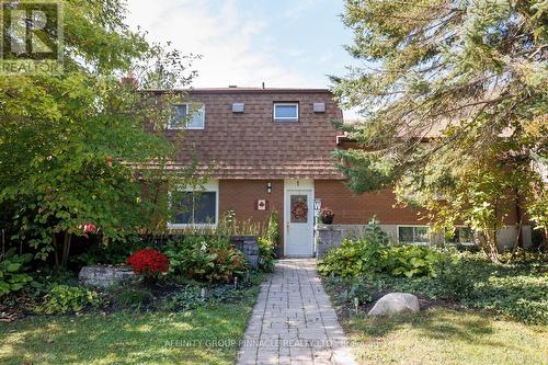 1 Hopkins Road, Kawartha Lakes (Lindsay), ON - Outdoor