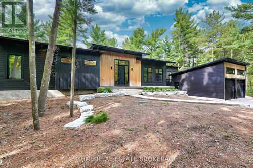 10002 Huron Drive, Lambton Shores (Grand Bend), ON - Outdoor