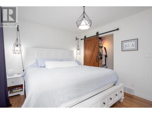 248 Terrace Drive, Kelowna, BC - Indoor Photo Showing Bedroom