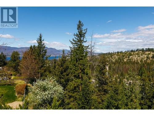 1132 Steele Court, Kelowna, BC 