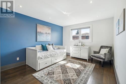 82 Queenston Crescent, Vaughan, ON - Indoor Photo Showing Bedroom