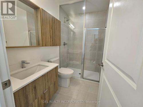 902A - 30 Upper Mall Way, Vaughan, ON - Indoor Photo Showing Bathroom