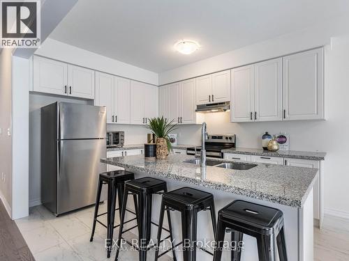 74 Camino Real Drive, Caledon, ON - Indoor Photo Showing Kitchen With Stainless Steel Kitchen With Double Sink With Upgraded Kitchen