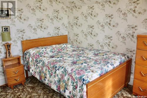 301 Washington Avenue, Hanley, SK - Indoor Photo Showing Bedroom