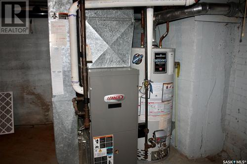 301 Washington Avenue, Hanley, SK - Indoor Photo Showing Basement