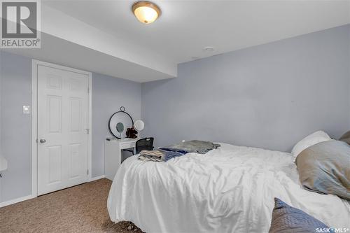 901 Connaught Avenue, Limerick, SK - Indoor Photo Showing Bedroom