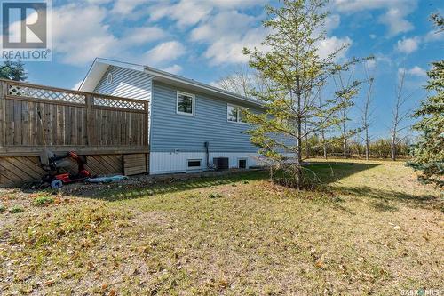 901 Connaught Avenue, Limerick, SK - Outdoor