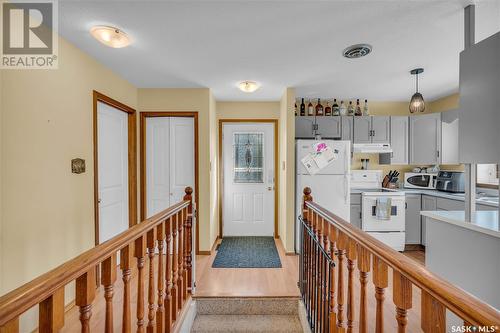 901 Connaught Avenue, Limerick, SK - Indoor Photo Showing Kitchen