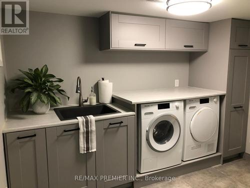 Bsmt - 33 Goswell Road, Toronto, ON - Indoor Photo Showing Laundry Room