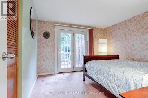 14 Earlsdale Crescent, Brampton, ON - Indoor Photo Showing Bedroom