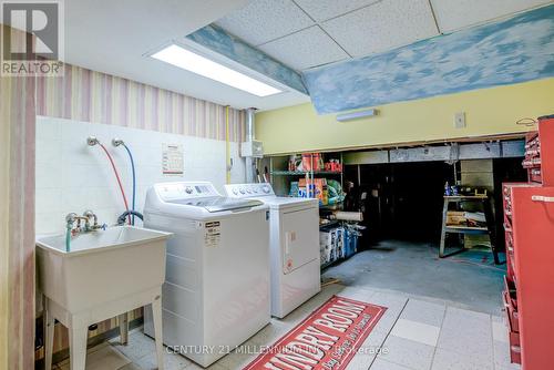 14 Earlsdale Crescent, Brampton, ON - Indoor Photo Showing Laundry Room