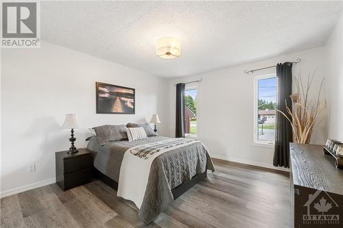 18 Marquette Street, Clarence-Rockland, ON - Indoor Photo Showing Bedroom