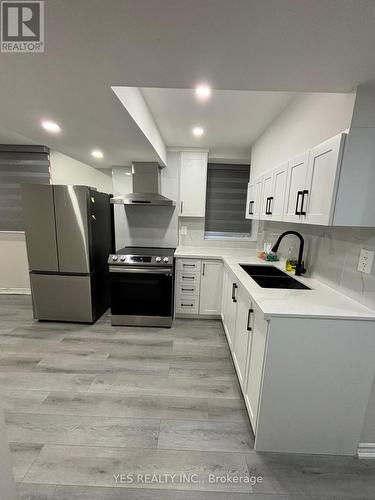 1273 Whitney Terrace, Milton, ON - Indoor Photo Showing Kitchen With Double Sink