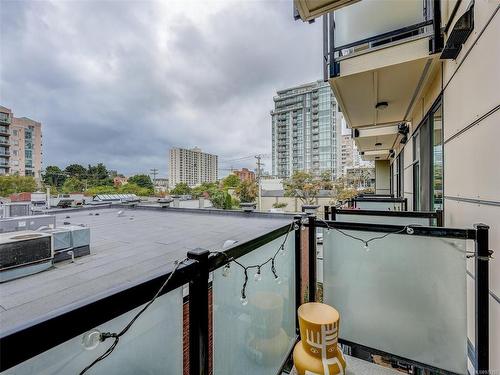 301-1007 Johnson St, Victoria, BC - Outdoor With Balcony