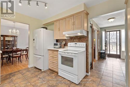 5884 7Th Line, New Tecumseth, ON - Indoor Photo Showing Kitchen