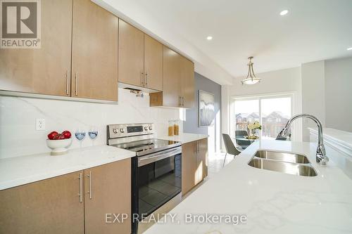 106 Pearl Lake Road, Markham, ON - Indoor Photo Showing Kitchen With Double Sink