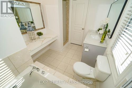 106 Pearl Lake Road, Markham, ON - Indoor Photo Showing Bathroom